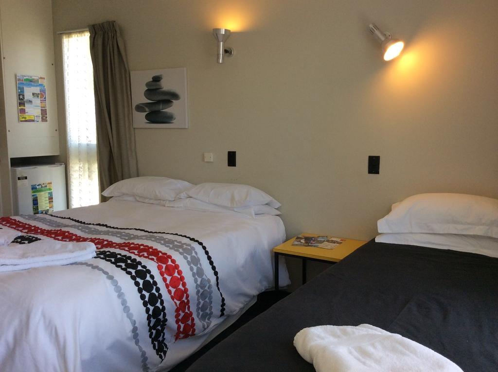 Acacia Park Motel Whanganui Exterior photo